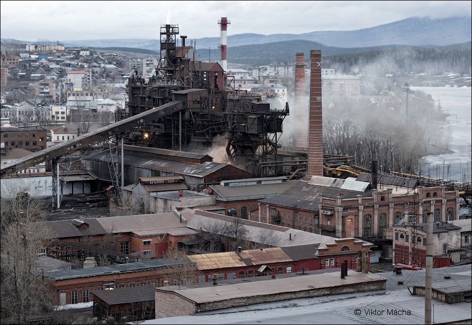 Саткинский  завод